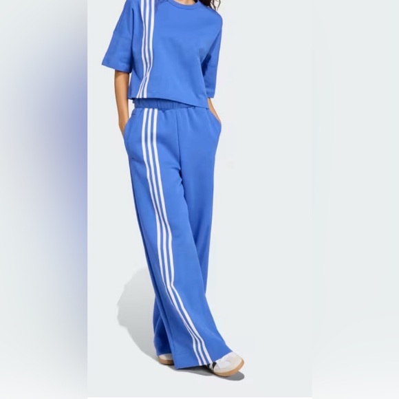 Adidas Royal Blue Loose High Rise Wide Leg with Unexpected White Stripes. M •NWT - Picture 5 of 11